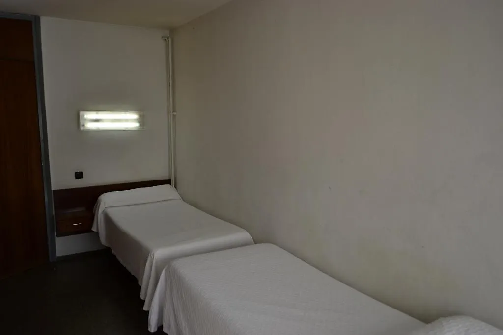 Penzion Residencia Salesiana Marti-Codolar Barcelona