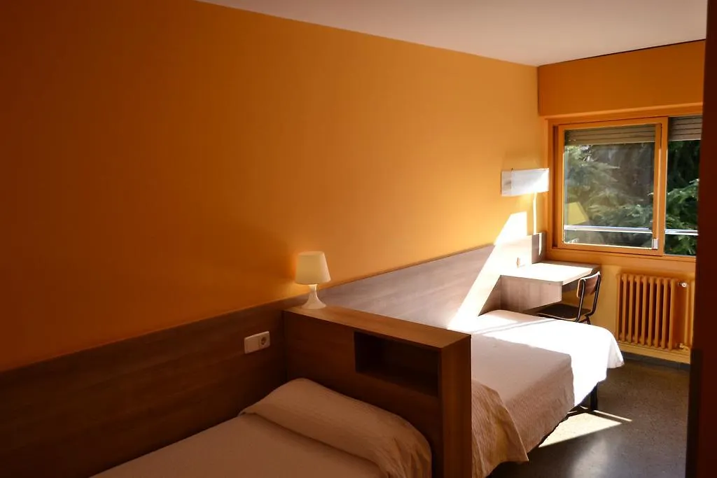 **  Residencia Salesiana Marti-Codolar Affittacamere Barcellona Spagna