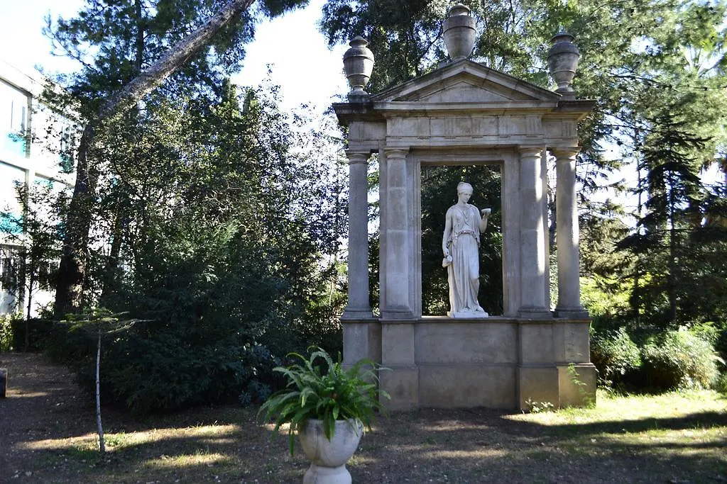 Residencia Salesiana Marti-Codolar Affittacamere Barcellona 2*,
