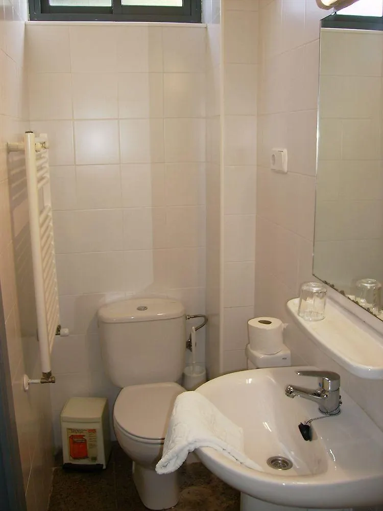 Penzion Residencia Salesiana Marti-Codolar Barcelona